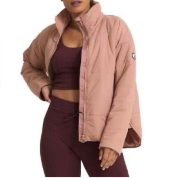 Vuori Jackets & Blazers - Vuori Canyon Insulated Jacket in Rose Pink Size Large